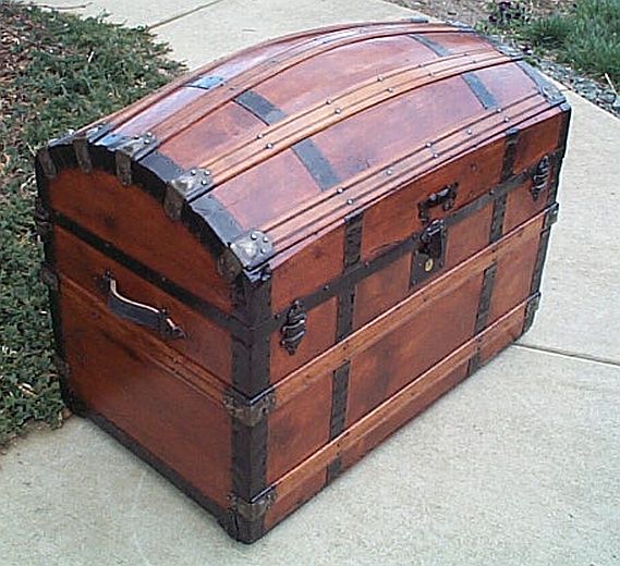 Antique Trunk #224   '; return true