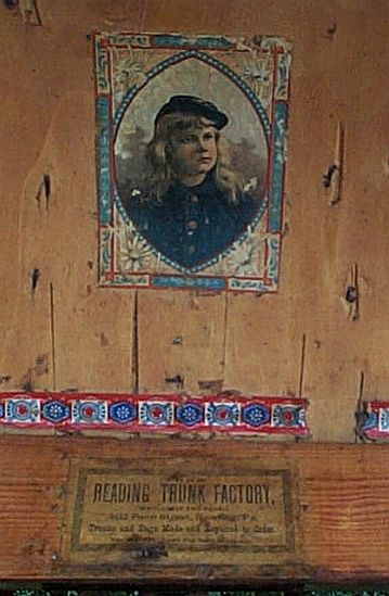 Antique Trunk #231