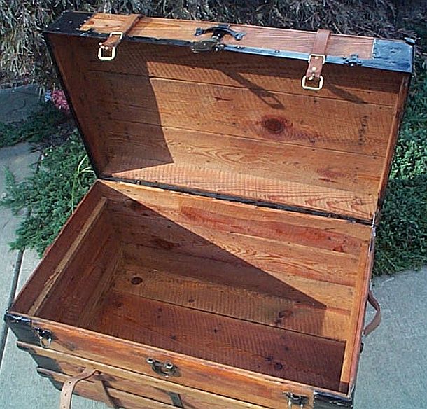 Antique Trunk #248