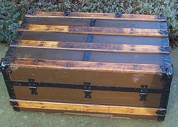 Antique Trunk #264