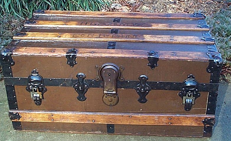 Civil War Antique trunk #264