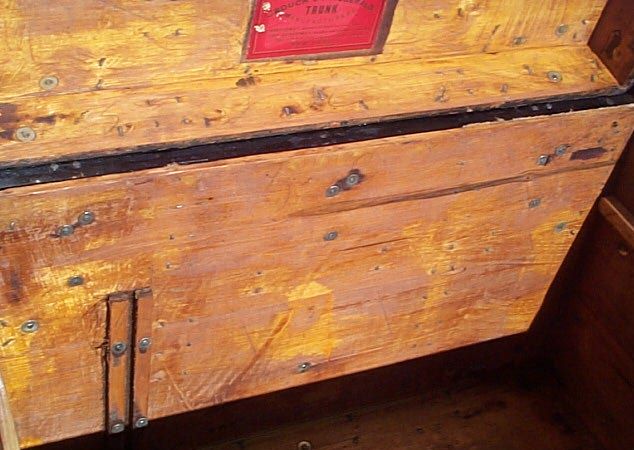 Antique Trunk #268