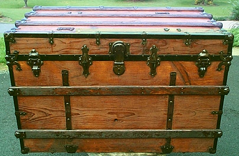 Antique Trunks Foot Locker For Sale, Refurbished Trunks, Restored Antique  Trunks and Stunning Large Size Restored Flat Top Antique Trunk Perfect for  a military or navy retirement ceremony gift or military promotion