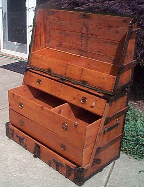 dome top antique trunk 320
