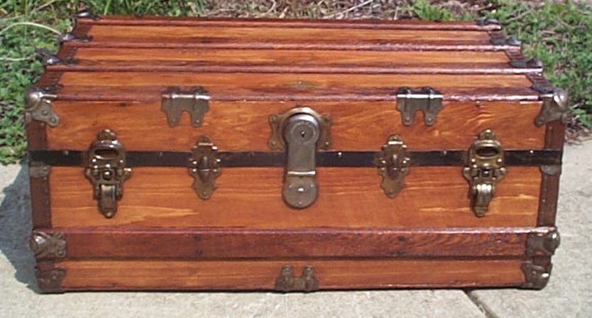 low profile flat top all wood antique trunk 423