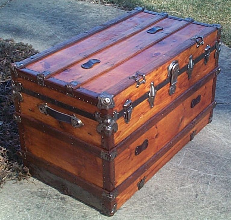 492 Restored Flat Top Antique Trunks For Sale and Available
