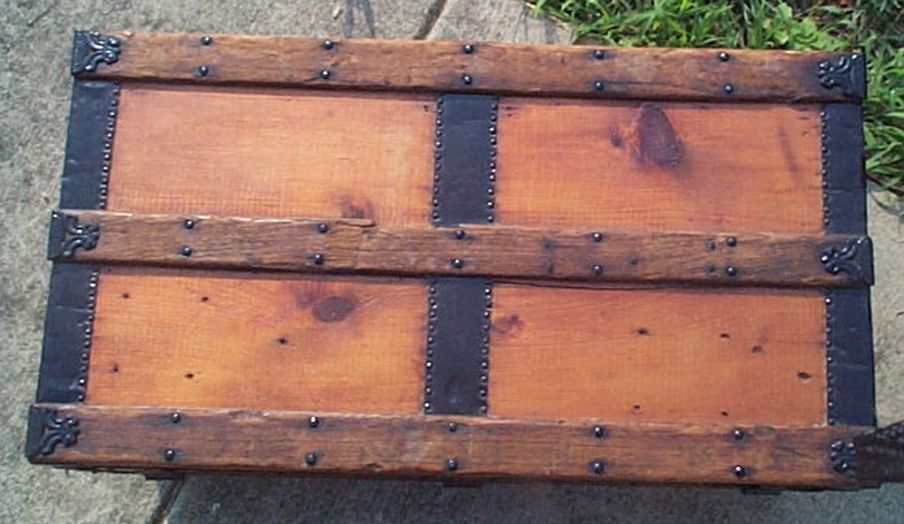 restored antique low profile flat top trunk for sale #527