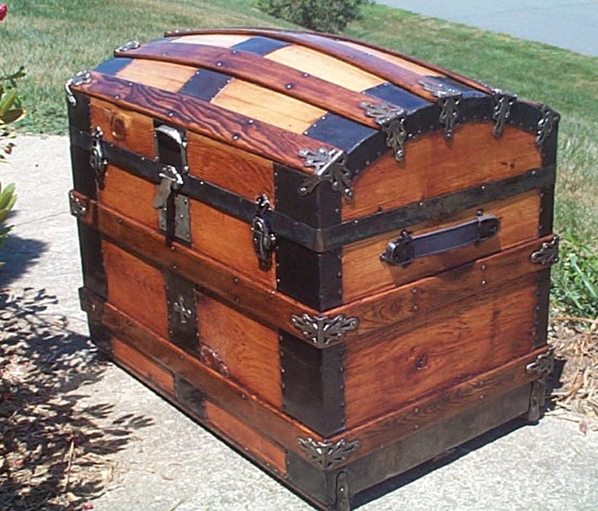 577 Restored Humpback Dome Top Antique Trunk For Sale and Available