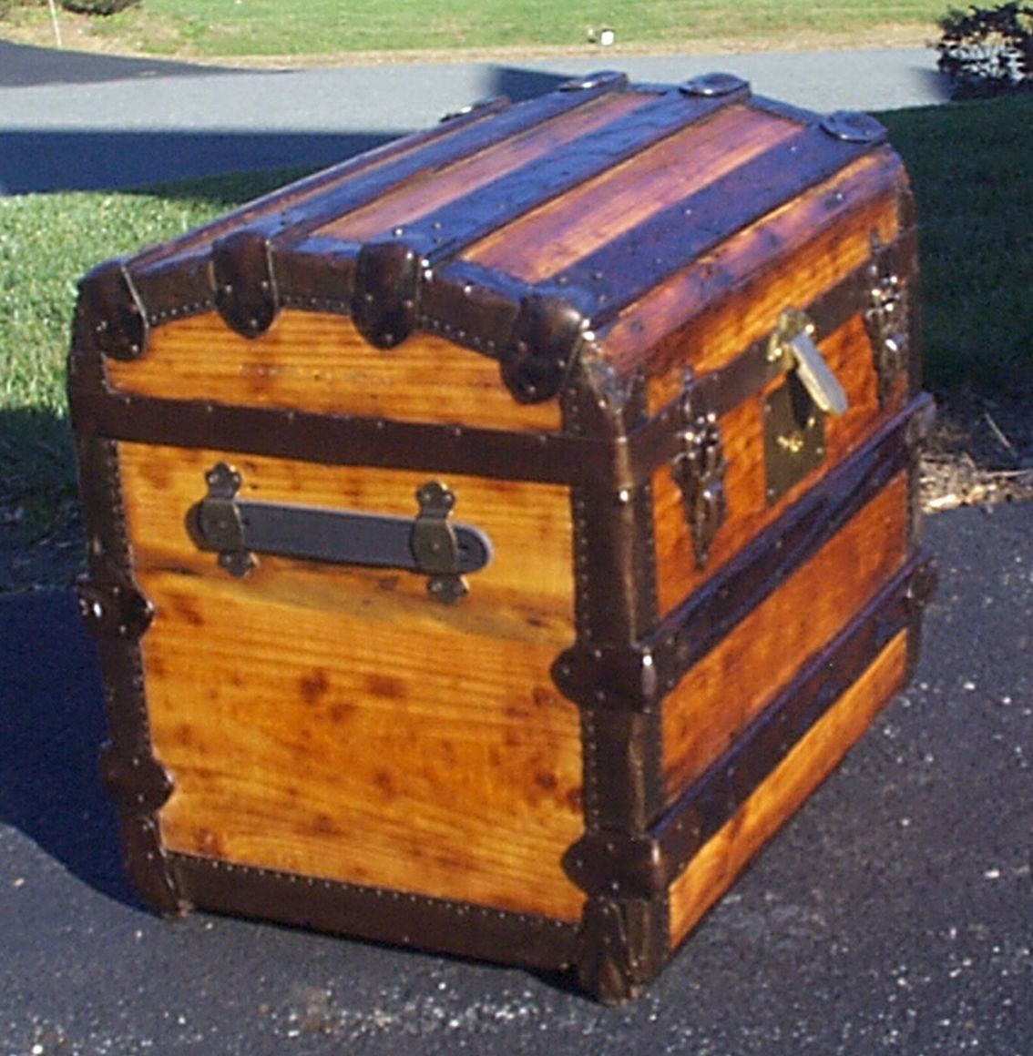 restored all antique trunk for sale 915