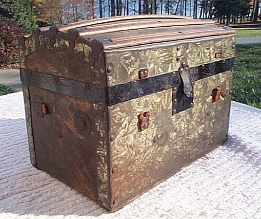 Antique Trunk #244