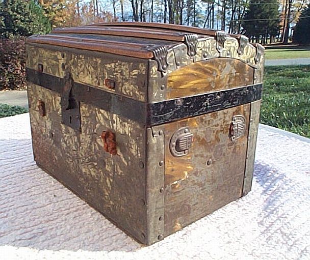 Antique Trunk #244