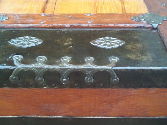 restored wood flat top antique steamer trunk 864