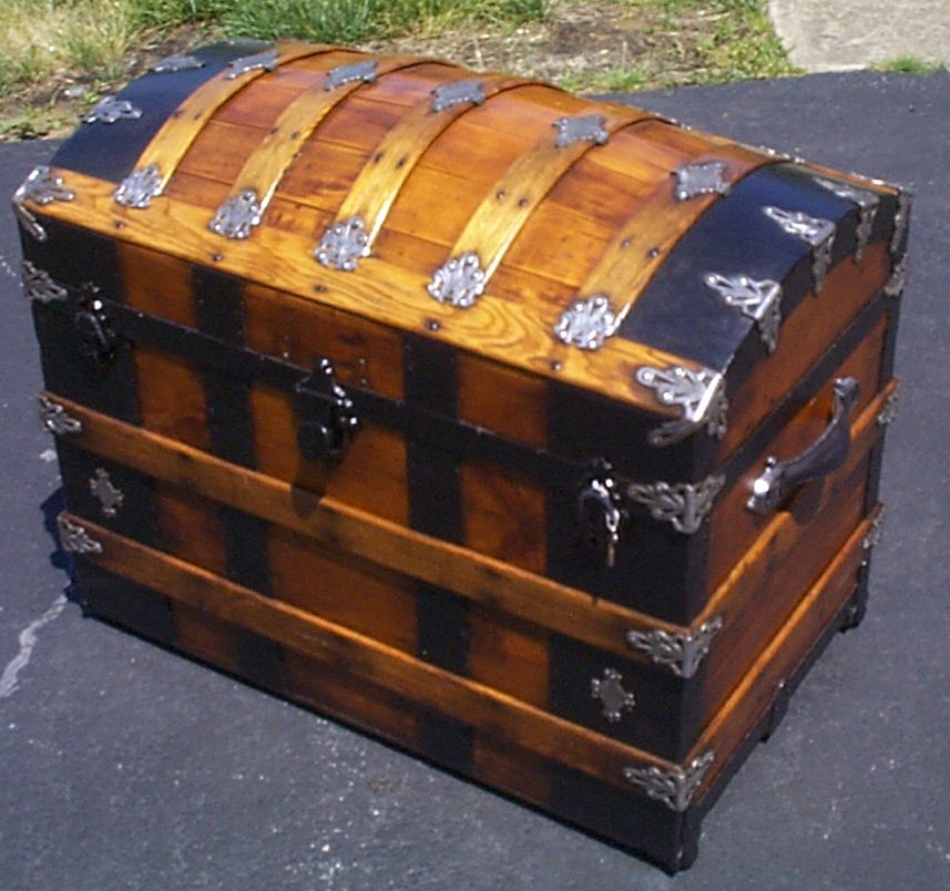 883 Restored Antique Trunks For Sale Oak Slat Trunk Dome Tops