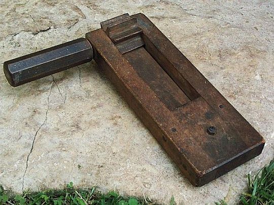 British Royal Navy battle rattle 19th century