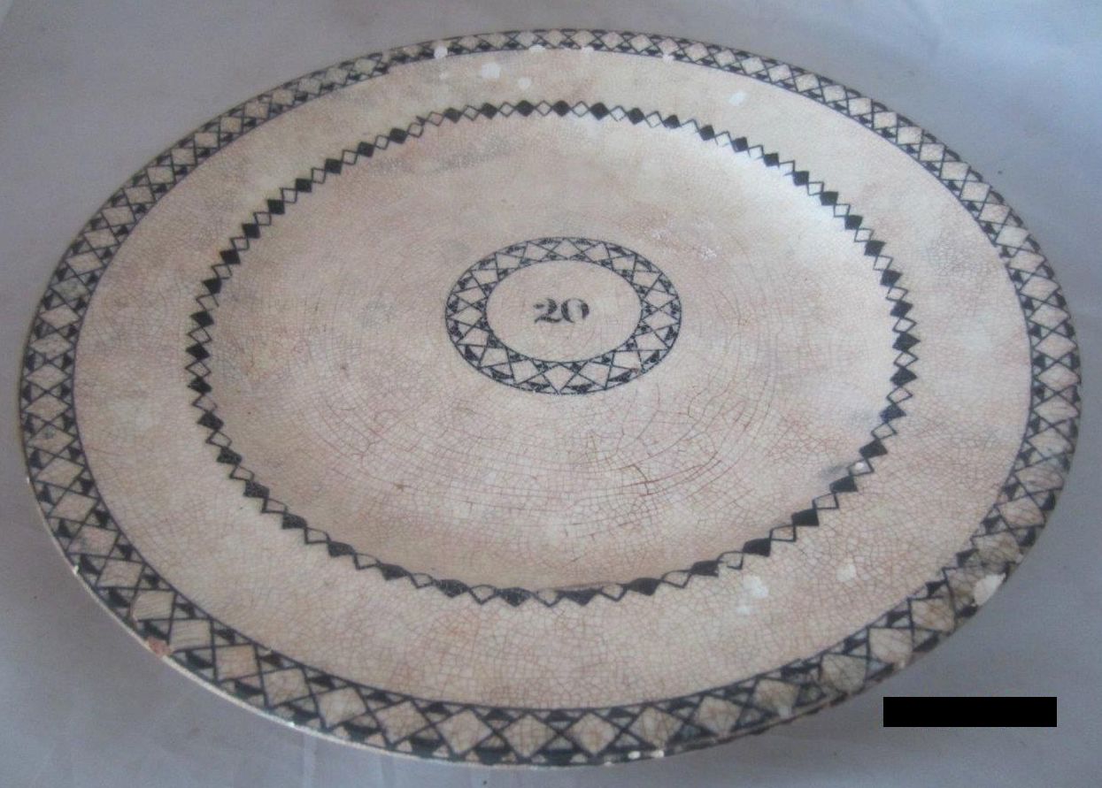 simple geometric design with ro pre-1907