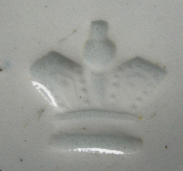 british royal navy plate depicting various naval scenes and crown,anchor,motto center