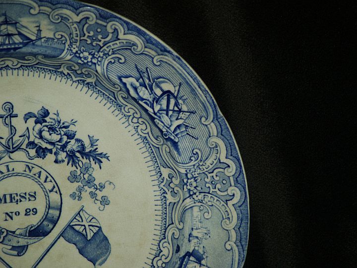 british royal navy mess plate with Roses, Thistle, Clover, Flags and Anchor pattern