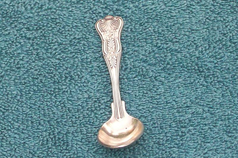 US Navy Silverware Kings Design Salt Spoon