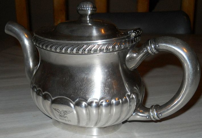 pre-WWII captains mess silverplated teapot musuem quality