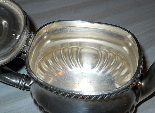 pre-WWII captains mess silverplated teapot musuem quality