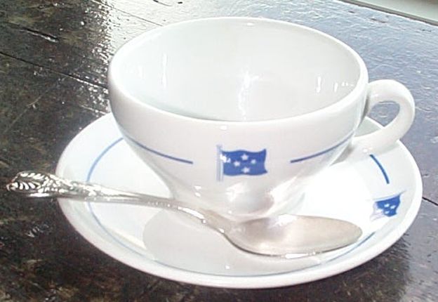 fleet admiral or full admiral, 4 stars coffee cup, saucer, spoon