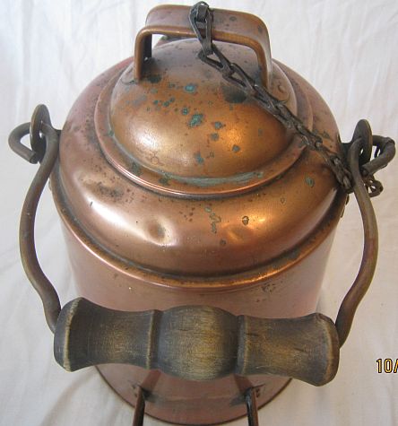 http://www.thepirateslair.com/images/us-navy-enlisted-galley-mess-dinnerware/coffee-pot-copper-1890s-handle.jpg