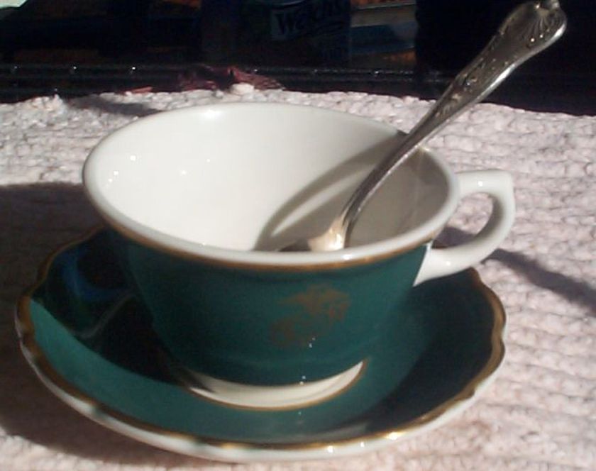 usmc for coffee cup, tea cup, saucer, teaspoon set ca 1968-1973