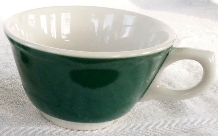 USMC Marine Corps Coffee Cup, ca 1968 - 1973 scallop  edge