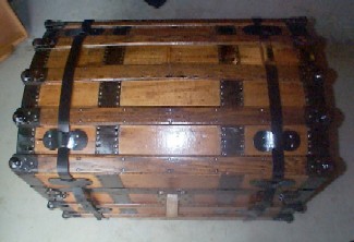 Pirate Sea Chest #93 showing victorian picture