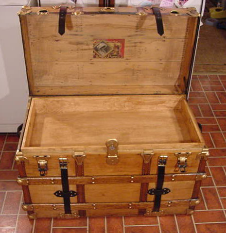 Pirate Treasure Chests Flat Top Chest #11 open with insert