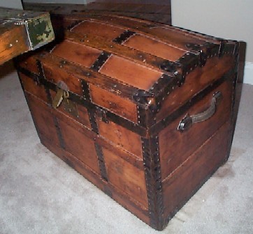 Vintage Steamer Trunk — Pain in the Attic